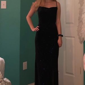 NWT Velvet open back prom dress